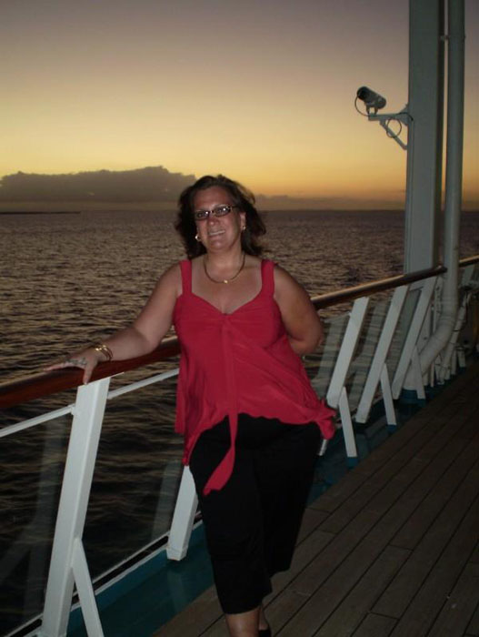 dee deck night 4